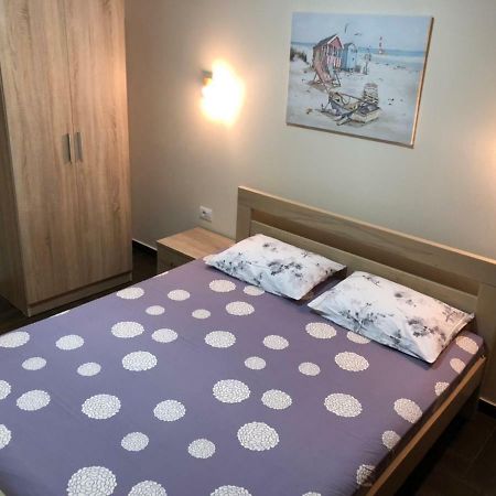 Apartment Family Ulcinj Ngoại thất bức ảnh
