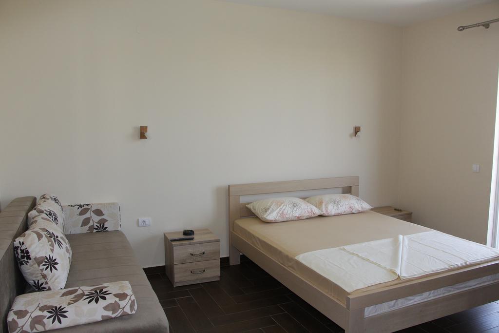 Apartment Family Ulcinj Ngoại thất bức ảnh