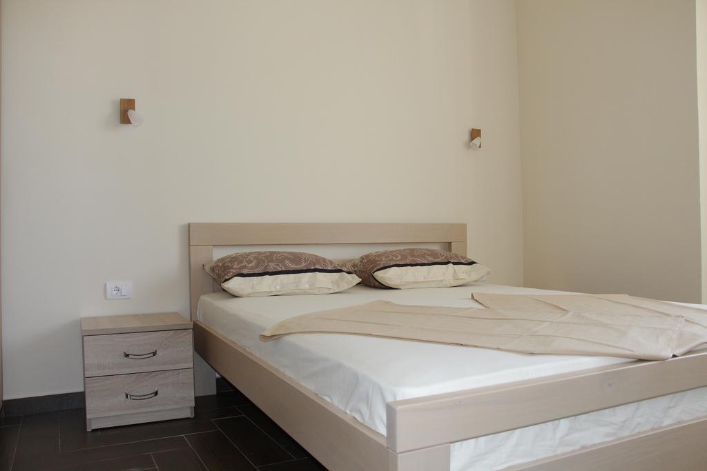 Apartment Family Ulcinj Ngoại thất bức ảnh