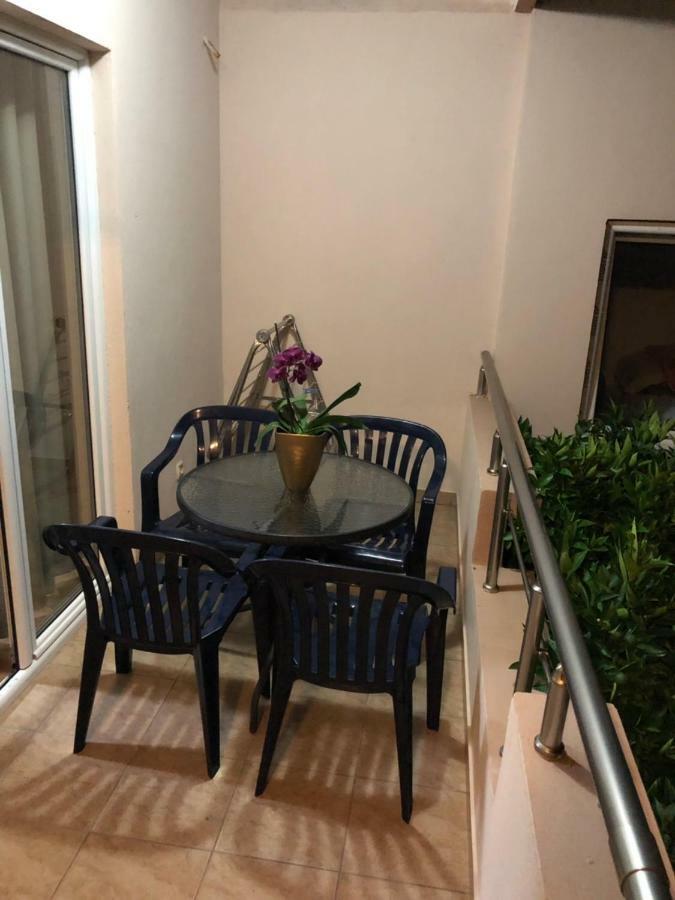 Apartment Family Ulcinj Ngoại thất bức ảnh