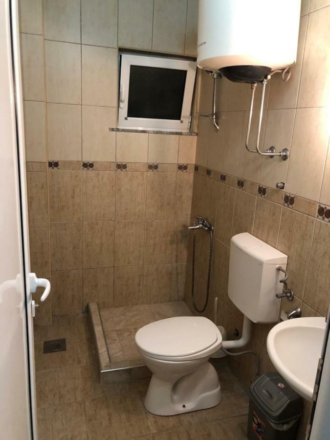 Apartment Family Ulcinj Ngoại thất bức ảnh