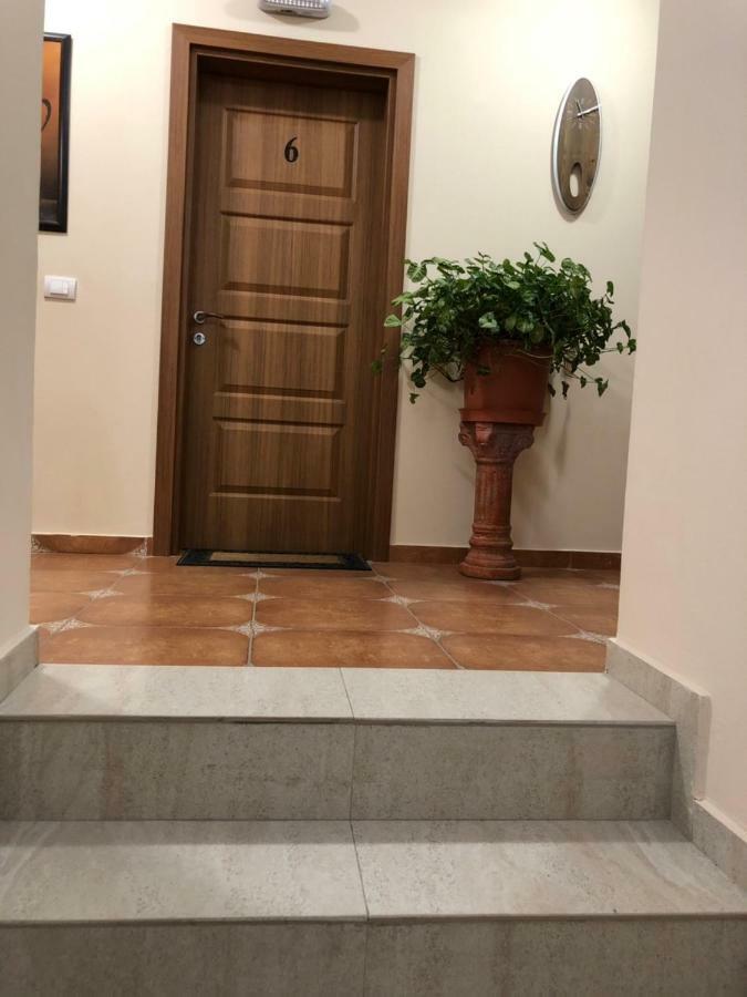 Apartment Family Ulcinj Ngoại thất bức ảnh